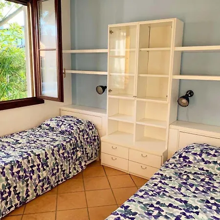 فيلة Oleandro Albarella Island